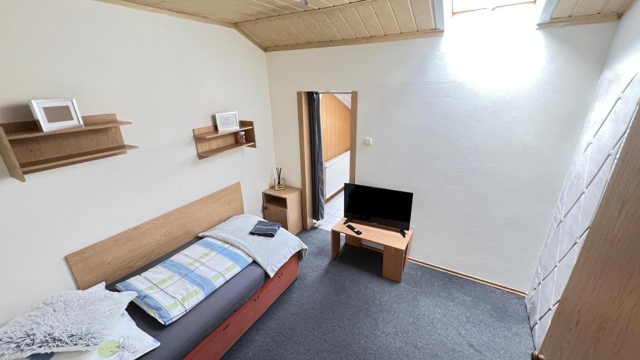 Nice Loft - Presov Lubotice Eksteriør billede